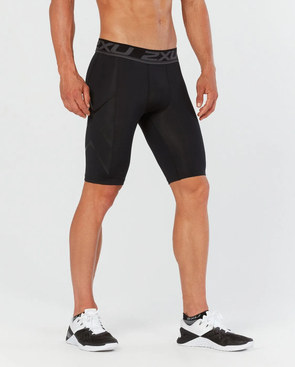 2XU Men's ACCELERATE COMPRESSION SHORTS - MA4478B (BLK/NRO)