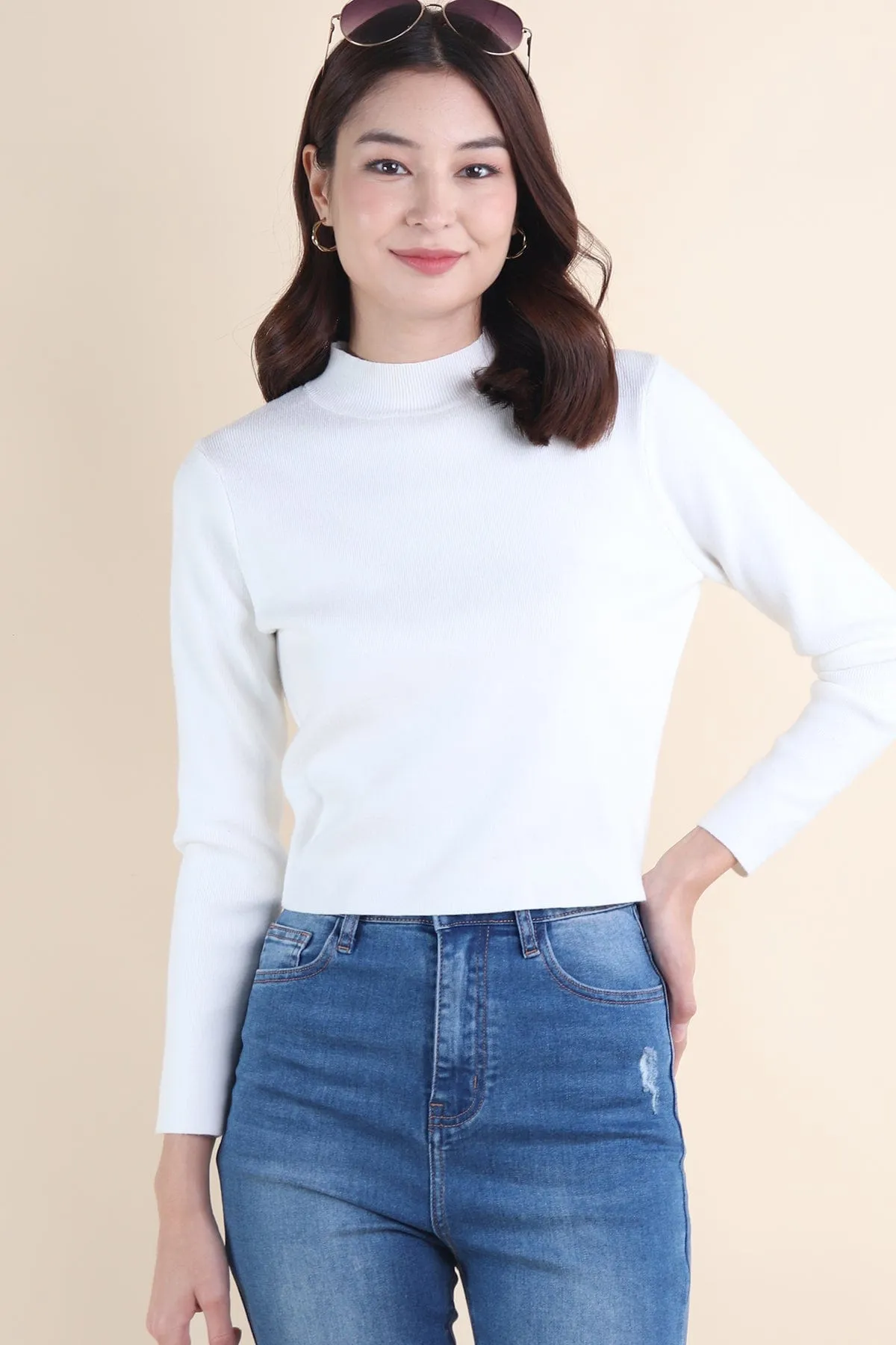 BREN HIGH NECK KNIT TOP IN WHITE