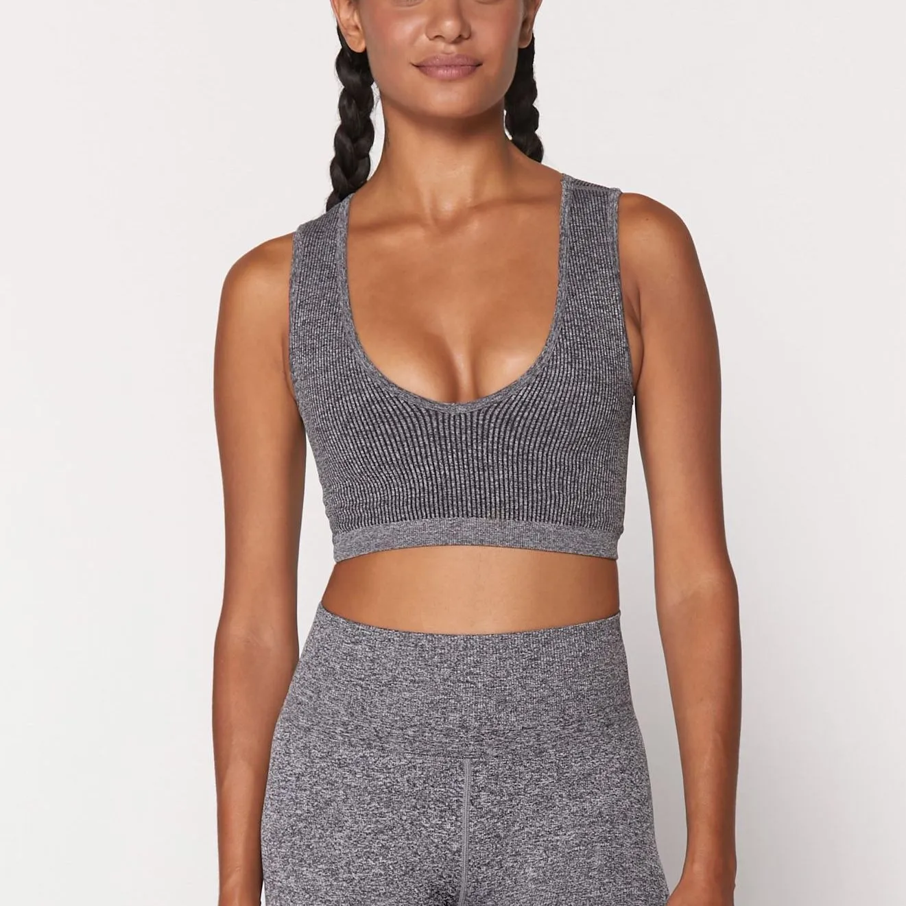 Metta Seamless Plunge Brami - Heather Grey