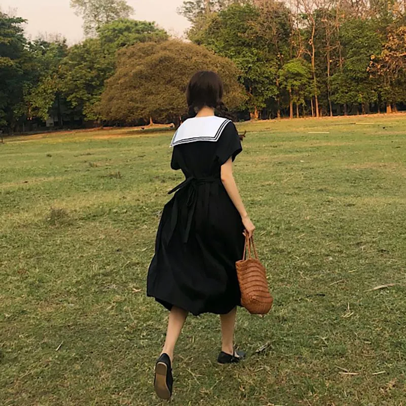 Navy Style Short Sleeved Pleat Dress