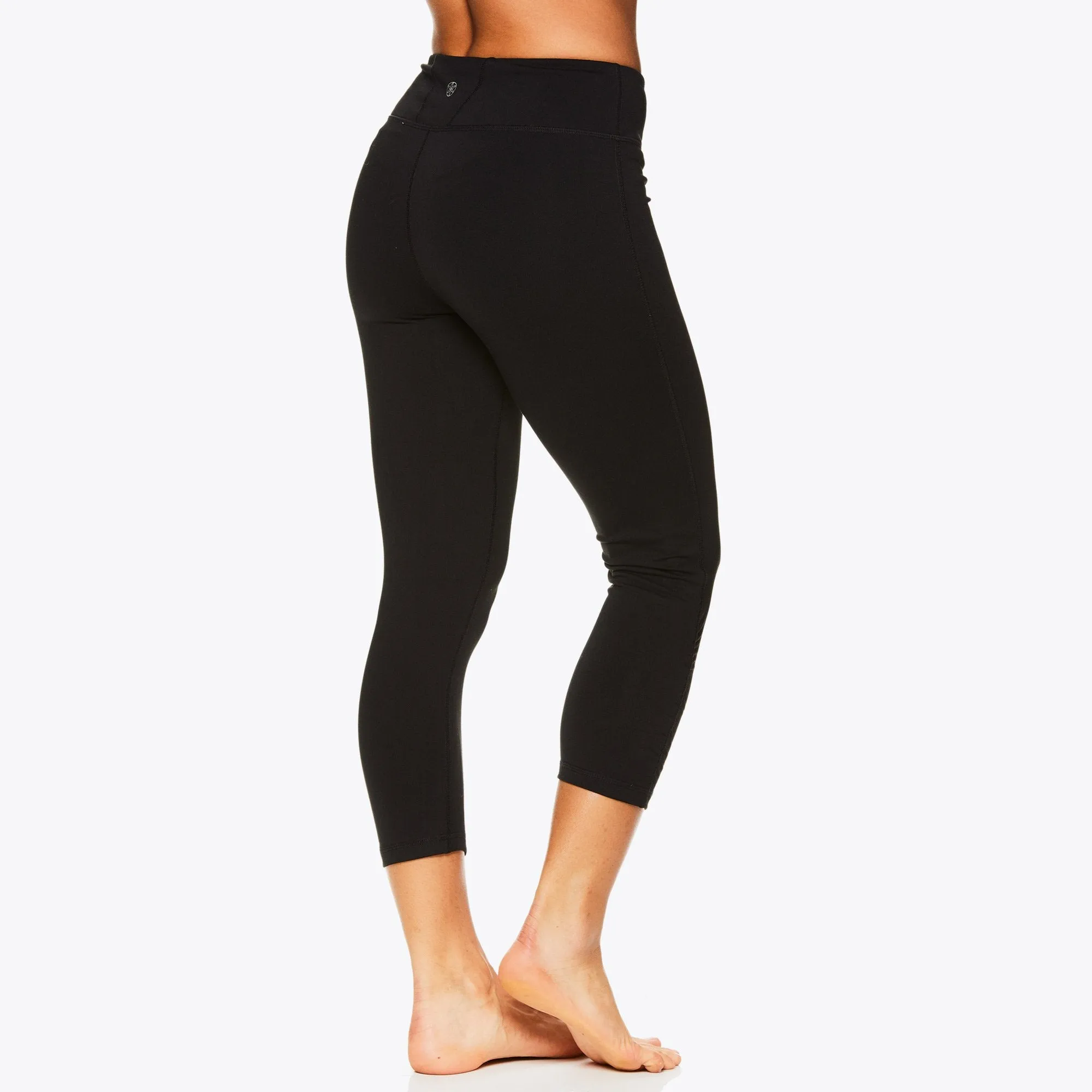 OM Yoga Capri