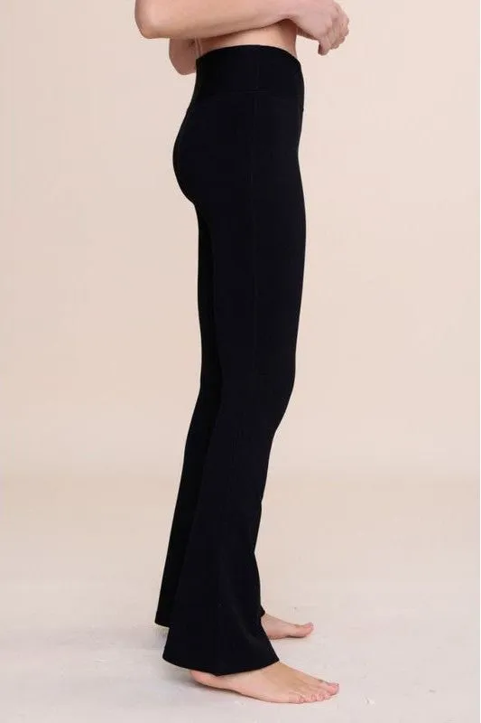 Ribbed Yoga Flare Pant