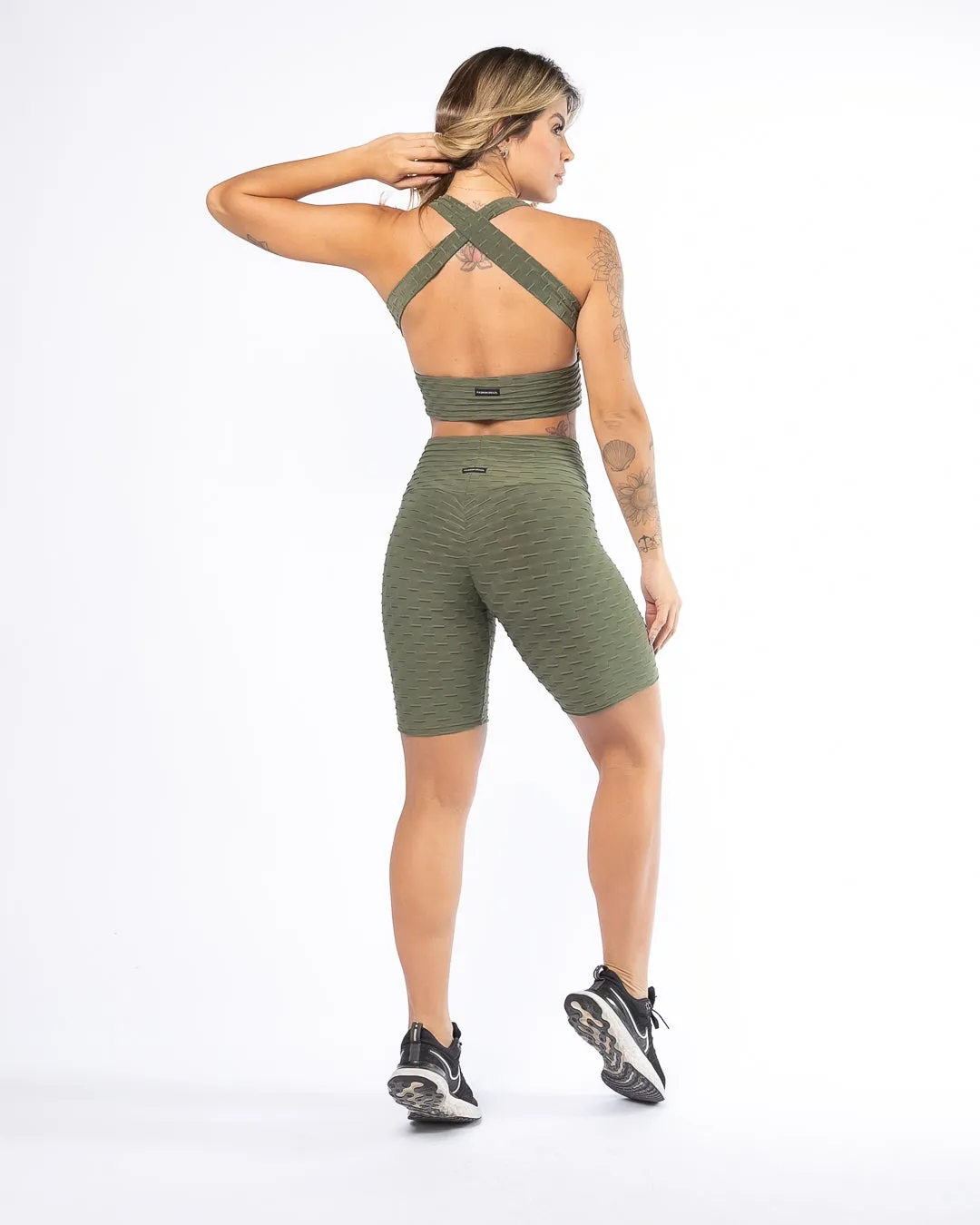 Scrunch Booty Olive V-Waist Bike Shorts