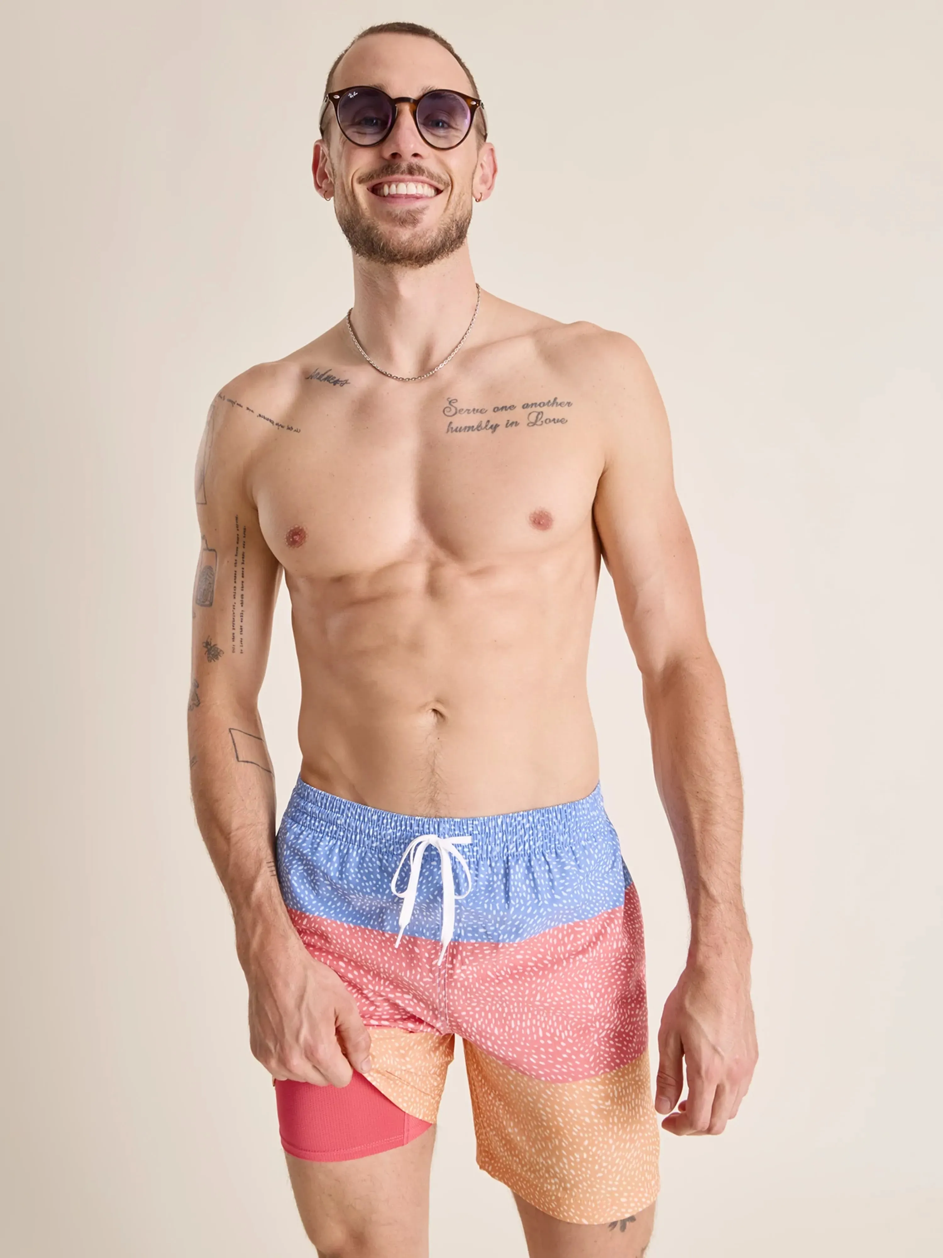 The Sunset Whale Sharks 7" (Classic Lined Swim Trunk)